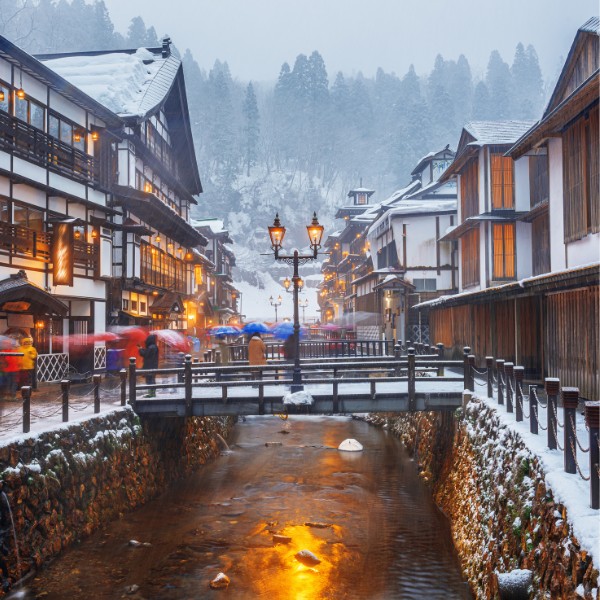 銀山溫泉